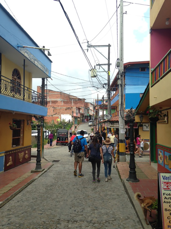 Avenue in Colombia